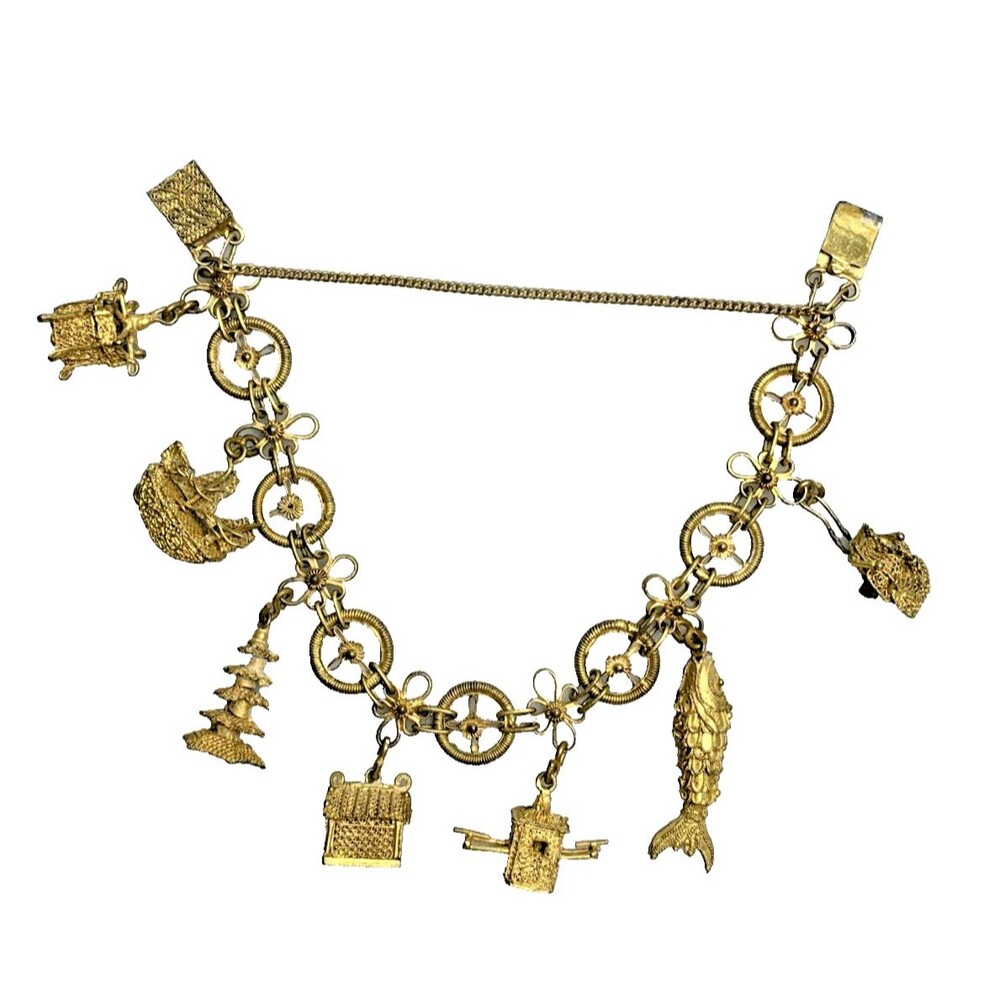 Vintage Chinese Export Charm Bracelet Gold Tone Asian Pagoda Fish Dangles 7"